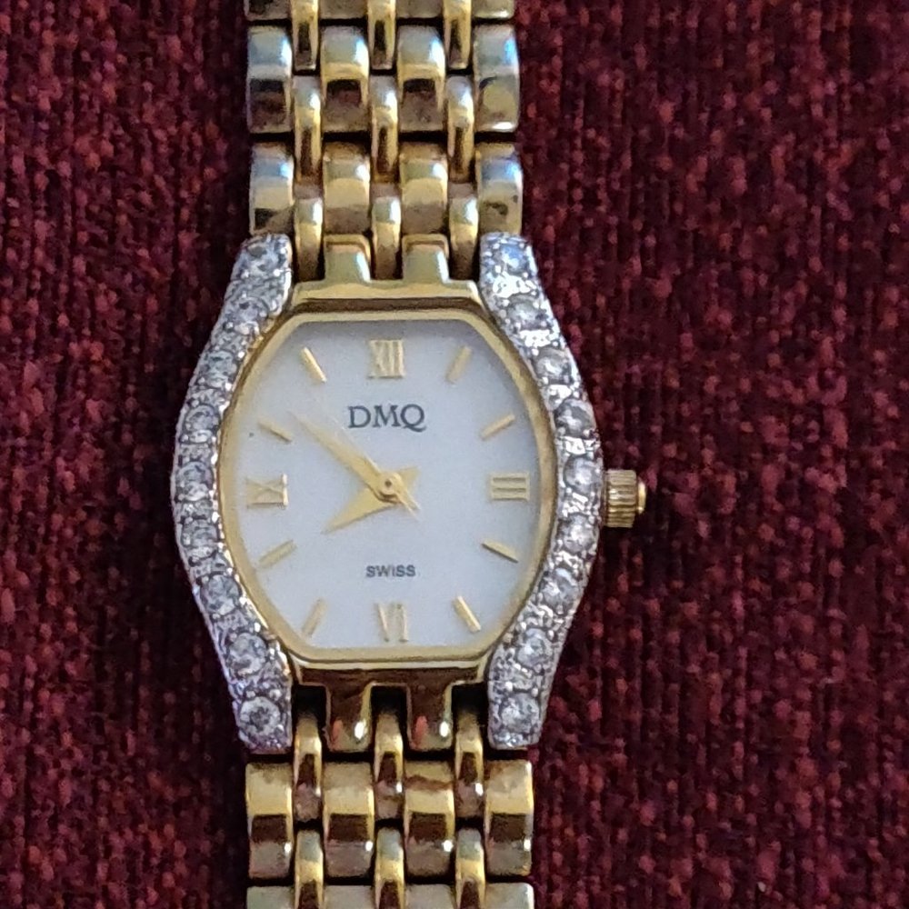 #179 DMQ Ladies Watch